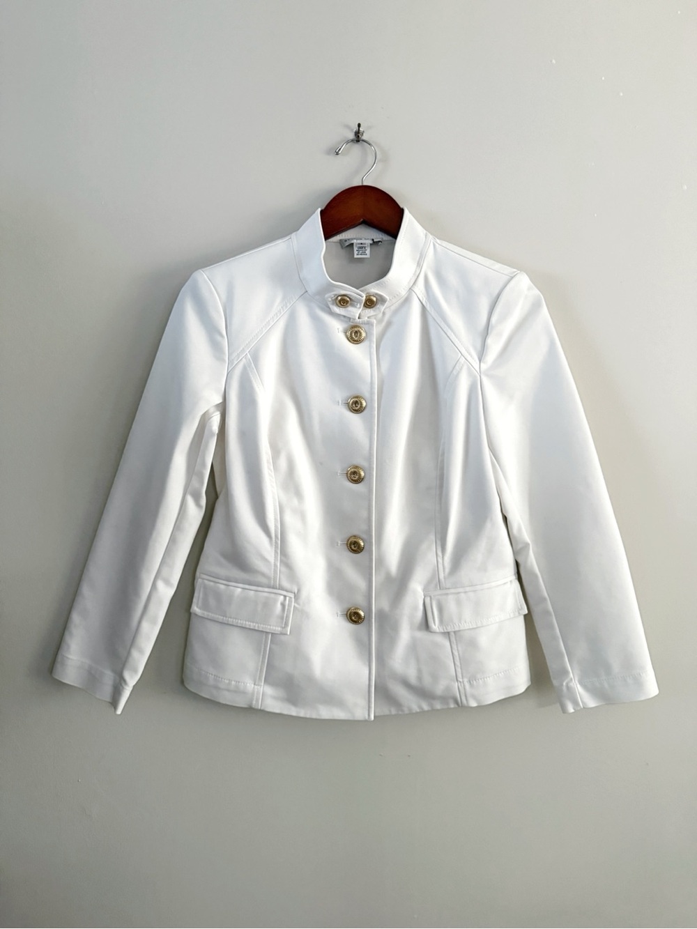 St John Sport Women S White Stretch Jacket Gold Buttons Quiet Luxury Preppy